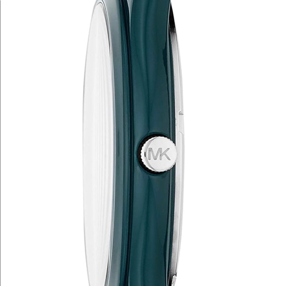 Michael Kors watch - Picture 3 of 6